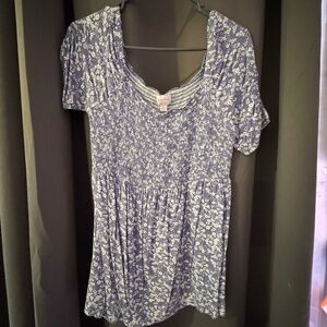 Isabel maternity smocked t shirt